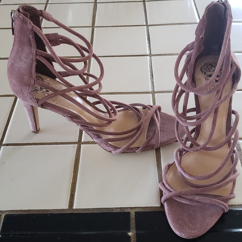 Suede sandal